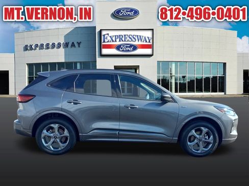 Used 2024 Ford Escape ST-Line image 6