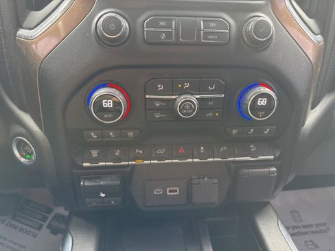 Used 2021 Chevrolet Silverado 2500 High Country w/ Z71 Off-Road Package image 20