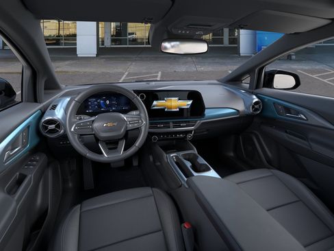 New 2026 Chevrolet Equinox EV LT w/ LPO, Blackout Package FWD image 16