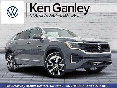 New 2026 Volkswagen Atlas Cross Sport SEL Premium R-Line AWD/4WD image 1