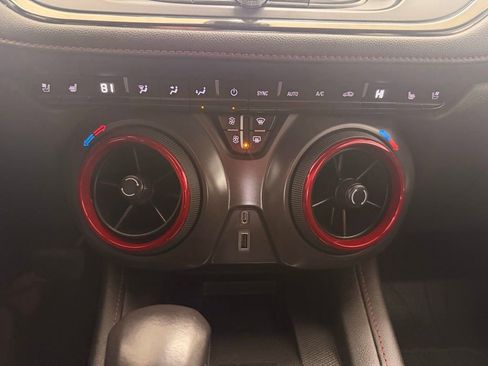 Used 2020 Chevrolet Blazer RS image 13