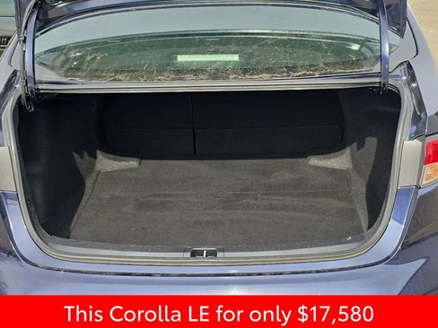 Used 2023 Toyota Corolla LE image 18