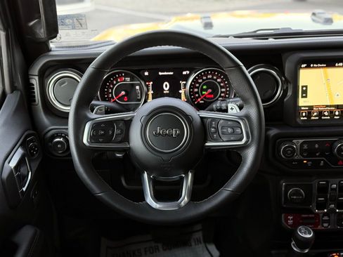 Used 2022 Jeep Wrangler Unlimited Rubicon w/ Xtreme Recon 35" Tire Package AWD/4WD image 40