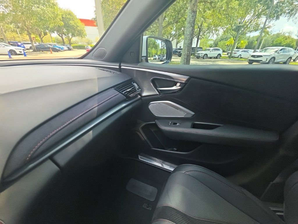 Used 2023 Acura RDX w/ Advance Package FWD image 24