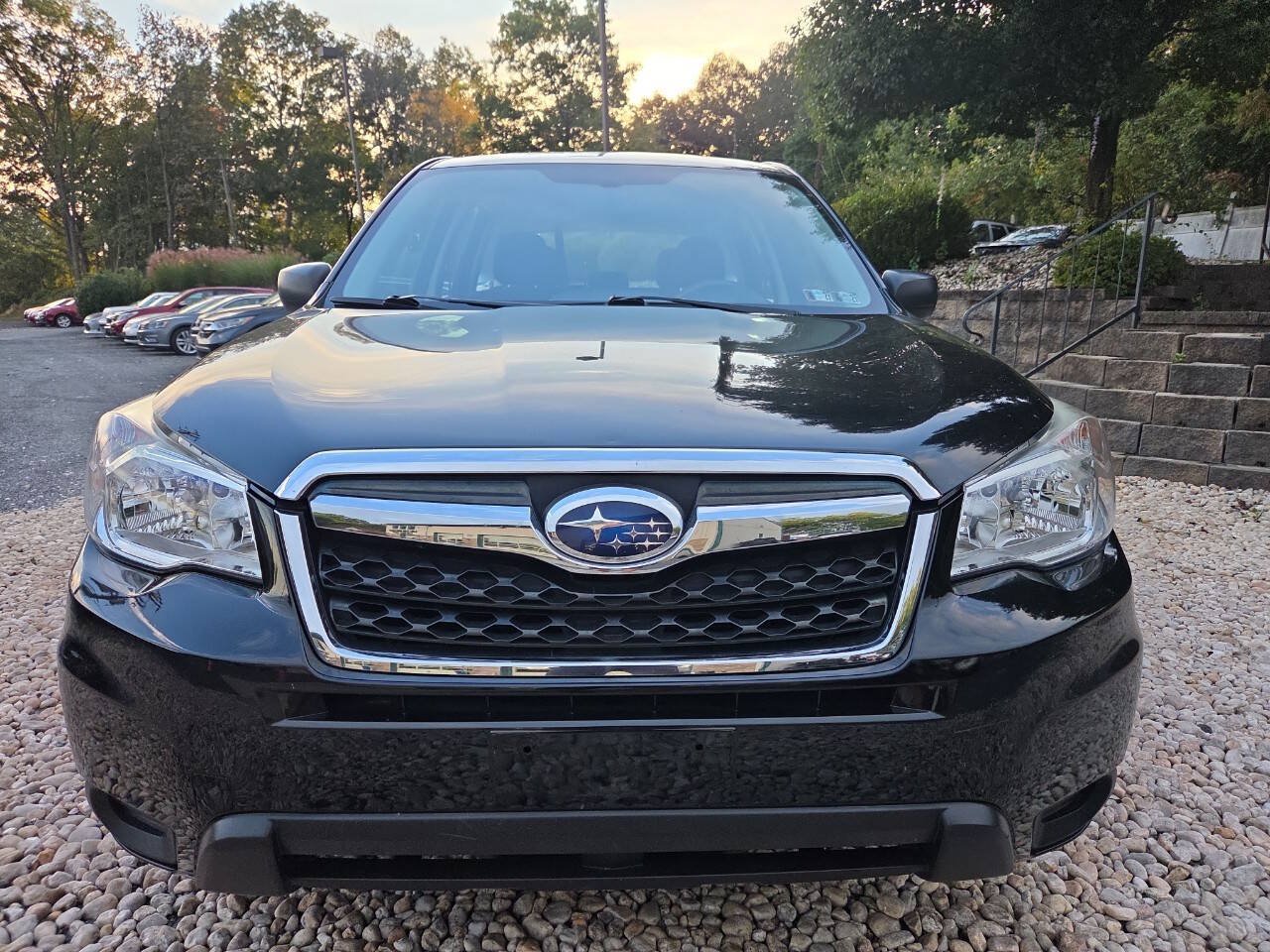 Used 2014 Subaru Forester 2.5i AWD/4WD image 2