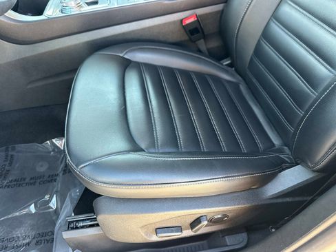 Used 2023 Ford Edge SEL w/ Convenience Package image 20