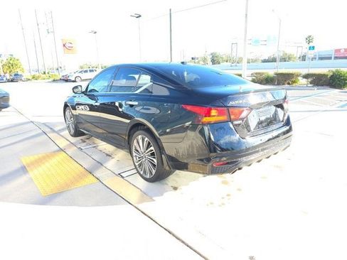 Used 2023 Nissan Altima 2.5 SL image 6