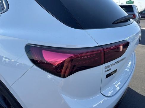 Used 2025 Buick Envision Sport Touring image 23