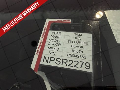 Used 2023 Kia Telluride AWD image 52