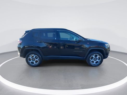 Used 2022 Jeep Compass Trailhawk w/ Trailhawk Elite Group image 9