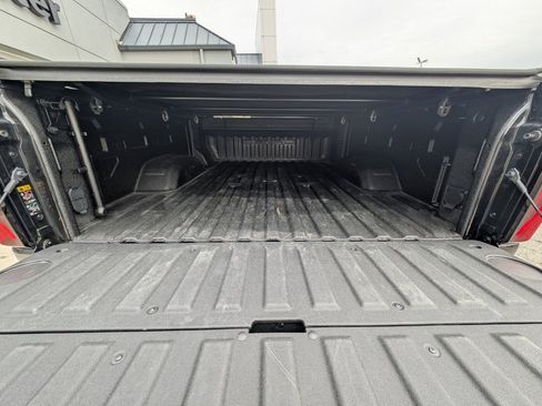 Used 2024 GMC Sierra 2500 Denali w/ Denali Reserve Package image 12