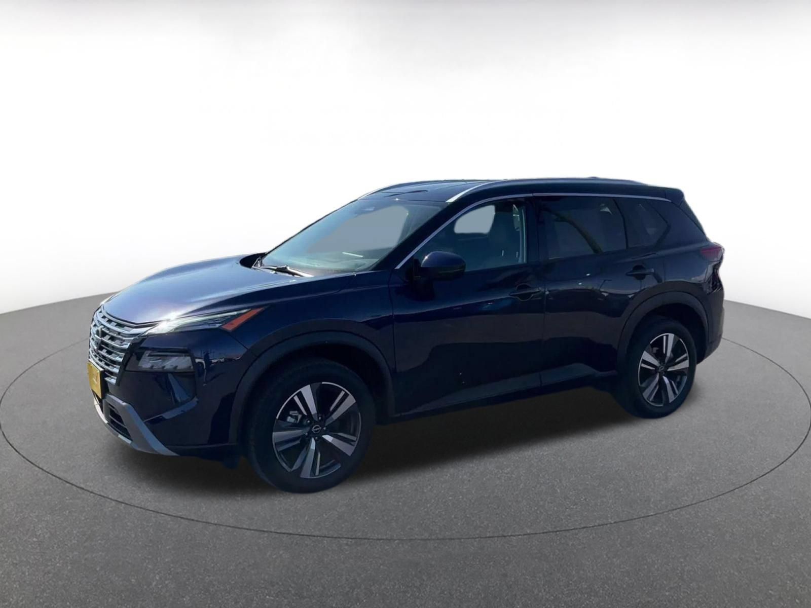 Used 2026 Nissan Rogue SL FWD image 7