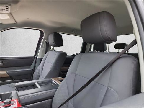 Used 2022 Toyota Tundra SR5 w/ Convenience Package RWD image 10