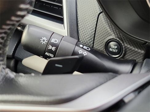 Used 2023 Subaru Forester Limited image 15