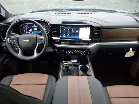 New 2026 Chevrolet Silverado 1500 High Country AWD/4WD image 14