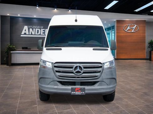Used 2023 Mercedes-Benz Sprinter 2500 image 4