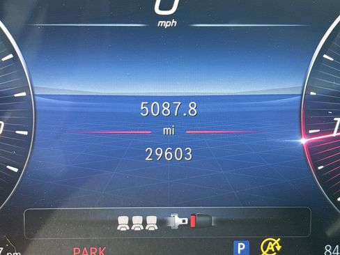Used 2023 Mercedes-Benz C 300 4MATIC Sedan image 31