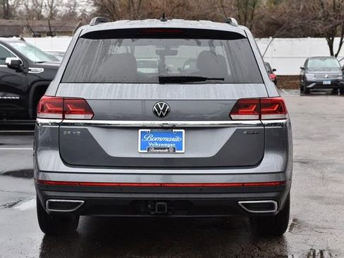 Certified 2023 Volkswagen Atlas SE w/ Panoramic Sunroof Package AWD/4WD image 6