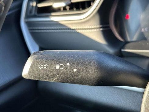 Certified 2024 Jeep Grand Cherokee L Altitude image 42