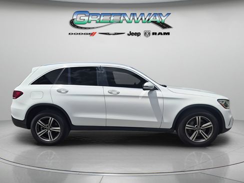 Used 2020 Mercedes-Benz GLC 300 4MATIC image 4