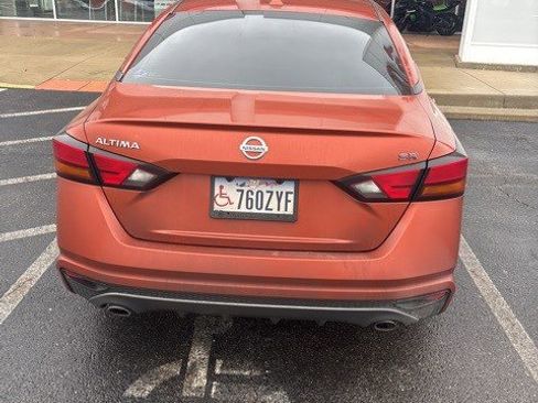 Used 2019 Nissan Altima 2.5 SR image 3