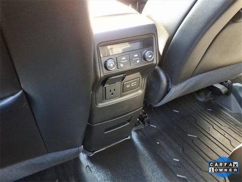 Used 2023 GMC Acadia AT4 w/ Technology Package image 16