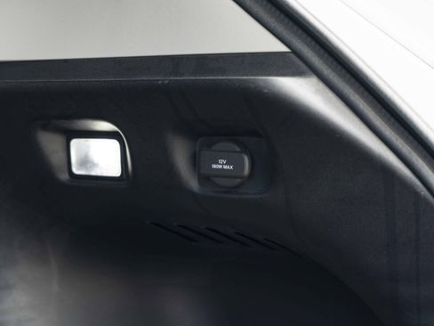 Used 2025 Honda HR-V EX-L image 43