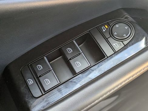 Used 2023 MAZDA CX-30 AWD 2.5 S w/ Preferred Package image 19