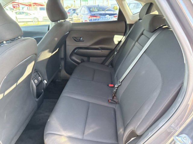Used 2024 Hyundai Kona SEL FWD image 12