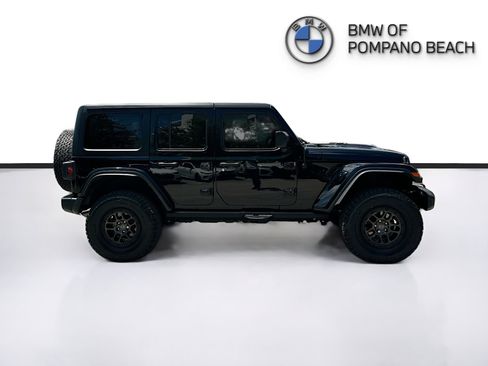 Used 2023 Jeep Wrangler Unlimited Rubicon w/ Xtreme 35 Tire Package AWD/4WD image 8