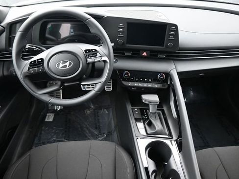 New 2026 Hyundai Elantra SEL Sport image 12
