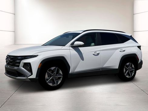 New 2026 Hyundai Tucson SEL image 2