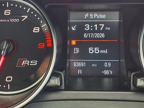Used 2015 Audi RS 5 Coupe w/ Black Optic Plus Package AWD/4WD image 28