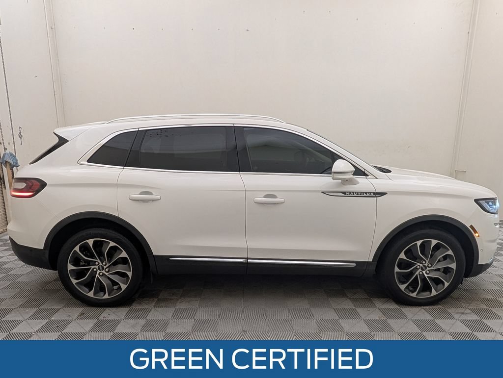Used 2021 Lincoln Nautilus Reserve w/ Equipment Group 201A AWD/4WD image 2