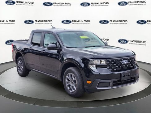 New 2026 Ford Maverick XLT w/ Equipment Group 301A AWD/4WD image 7