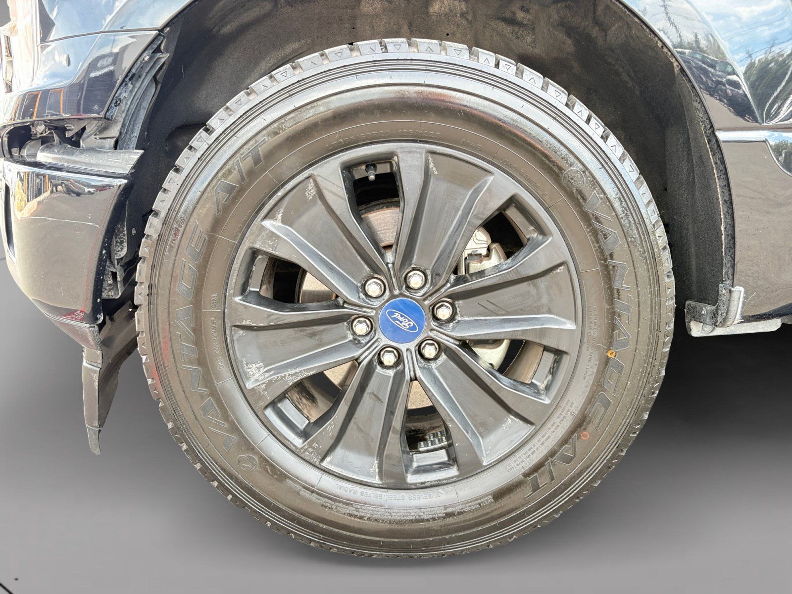 Used 2020 Ford F150 XL w/ Equipment Group 101A Mid RWD image 9