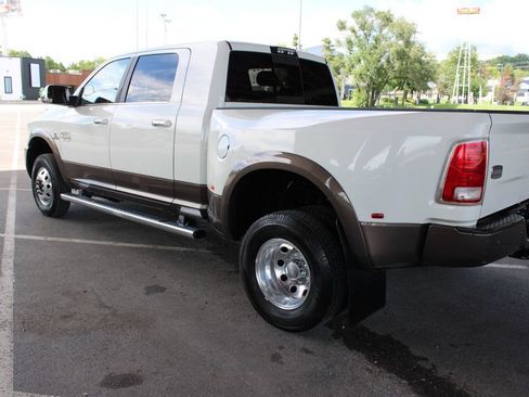 Used 2017 RAM 3500 Laramie Longhorn w/ Convenience Group AWD/4WD image 5