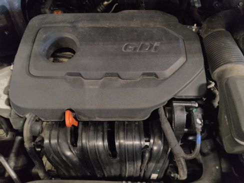 Used 2019 Hyundai Santa Fe SEL w/ Cargo Package FWD image 30