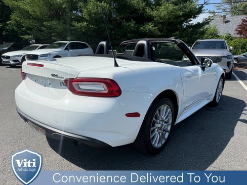 Used 2018 FIAT 124 Spider Classica RWD image 9