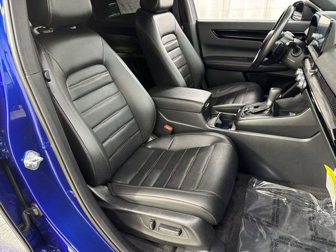 Used 2025 Honda CR-V Sport Touring image 32