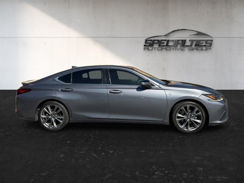 Used 2019 Lexus ES 350 F Sport FWD image 3