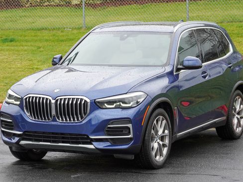 Used 2022 BMW X5 sDrive40i w/ Premium Package RWD image 5