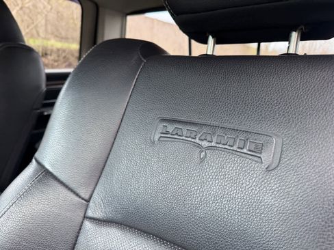 Used 2017 RAM 1500 Laramie w/ Convenience Group image 27