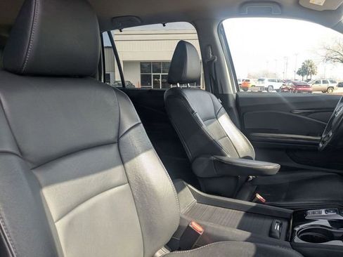 Used 2021 Honda Pilot Touring image 44