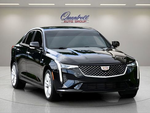 Used 2020 Cadillac CT4 Luxury w/ Sun And Sound Package AWD/4WD image 2