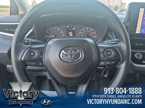 Used 2024 Toyota Corolla LE FWD image 14