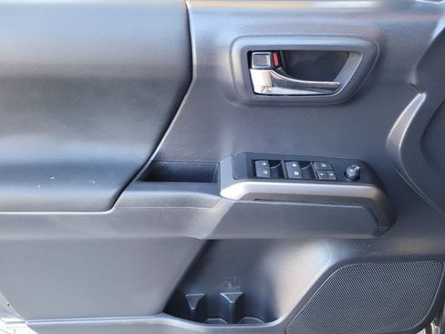 Certified 2023 Toyota Tacoma TRD Off-Road w/ Advanced Technology Package AWD/4WD image 22
