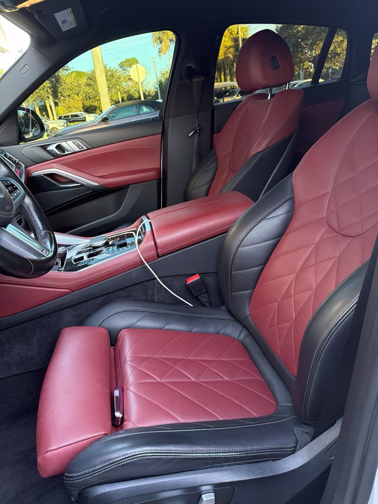 Used 2024 BMW X6 xDrive40i w/ M Sport Professional Package AWD/4WD image 4