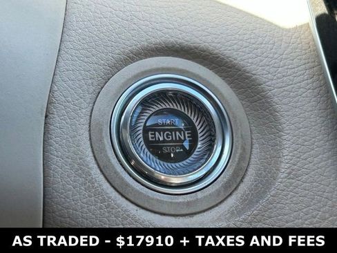 Used 2019 Mercedes-Benz C 300 Sedan image 27