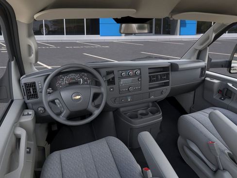 New 2026 Chevrolet Express 3500 w/ Power Convenience Package image 15